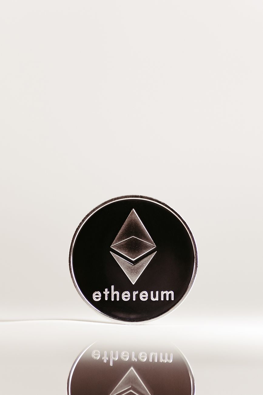 Ethereumi gas-hind kujuneb oksjonil, Troni oma on stabiilne